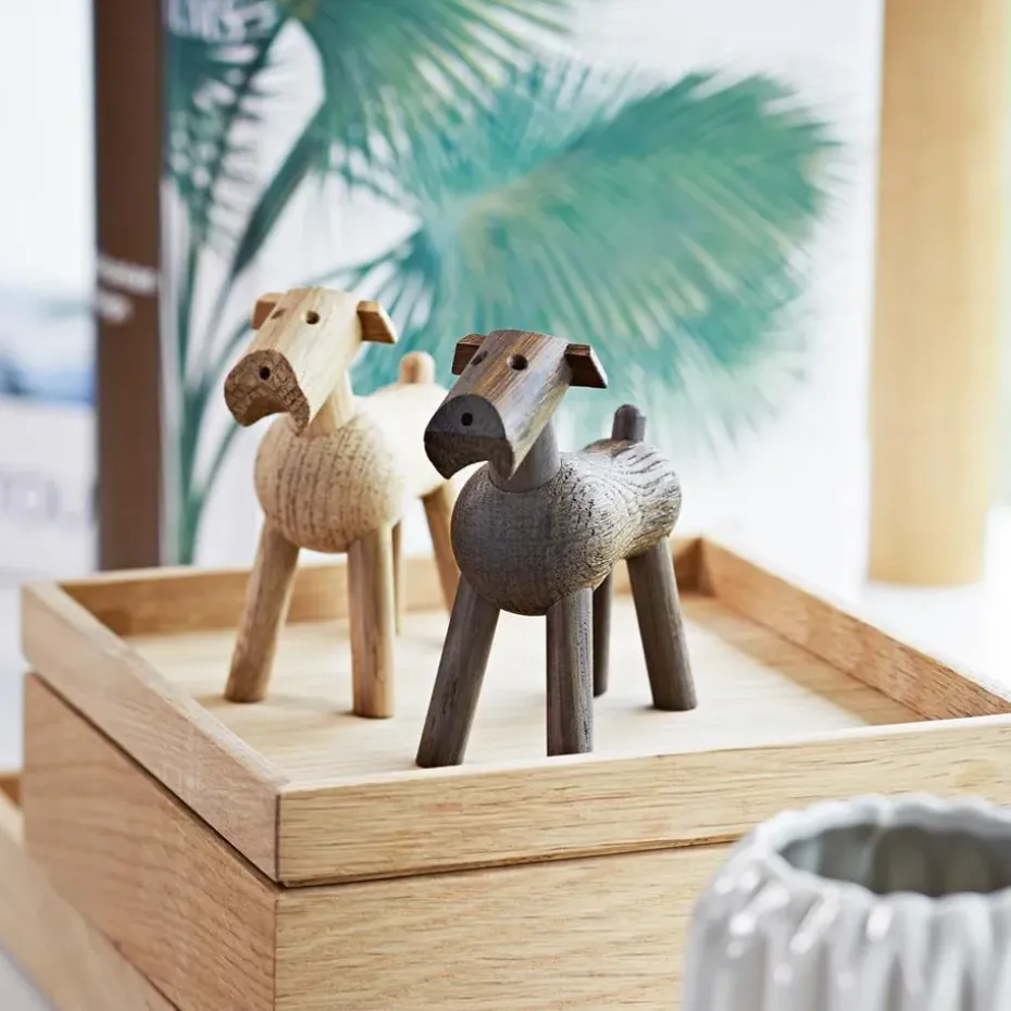 Perro Tim de madera, roble claro