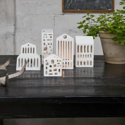 Portavelas Urbania, Kirke