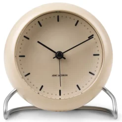 Reloj de mesa AJ City Hall, Sandy beige