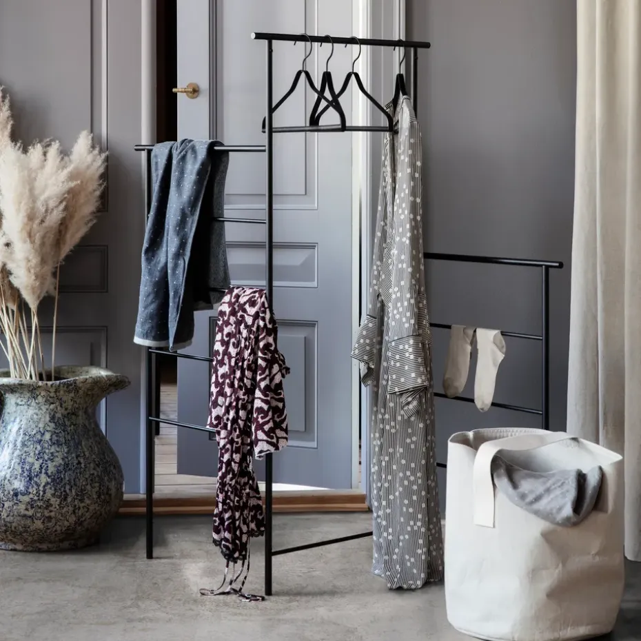 Set de 3 perchas Ferm Living, negro