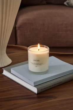 Vela aromática Linger , 240 g