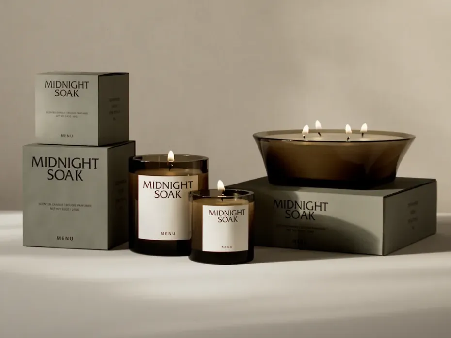 Vela aromática Olfacte Midnight Soak, 235 g