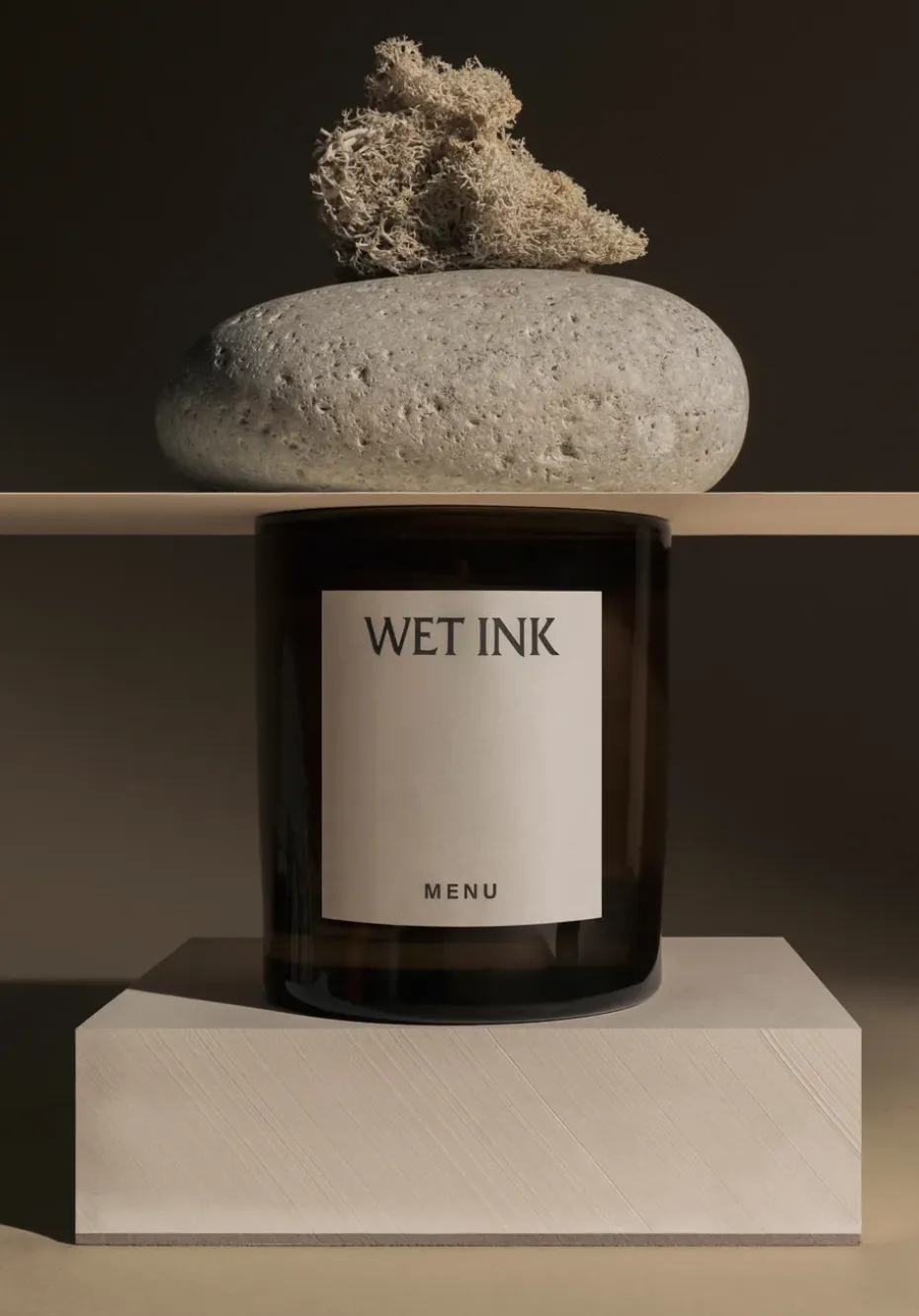 Vela aromática Olfacte Wet Ink, 235 g