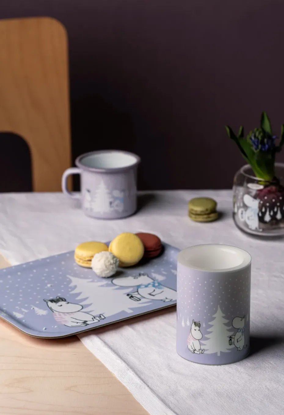 Vela gruesa LED Moomin 10 cm, Nevada