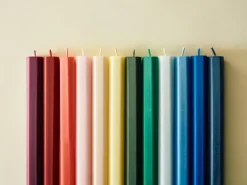 Vela Hexagon Candle mix 4-pack, Reds-bordeaux