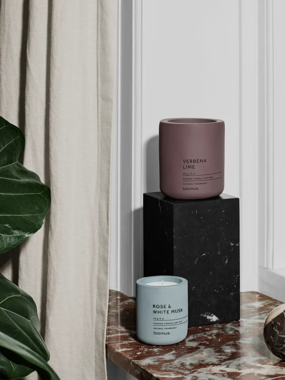 Vela perfumada Fraga 24 horas, Rose & White Musk-Flintstone