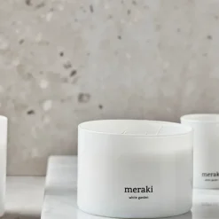 Vela perfumada Meraki, 60 horas, White garden