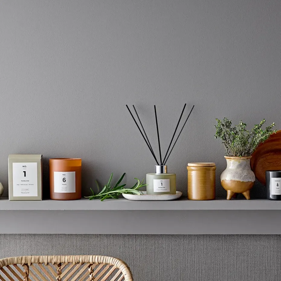 Vela perfumada NO. 6 Sequoia, 200 g + Caja regalo