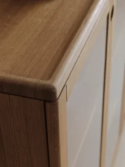 Vitrina Prio, Roble aceite natural con iluminación