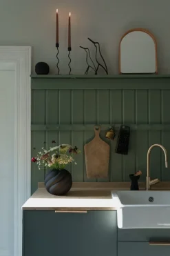 Woody bird high 25 cm, Black stained oak